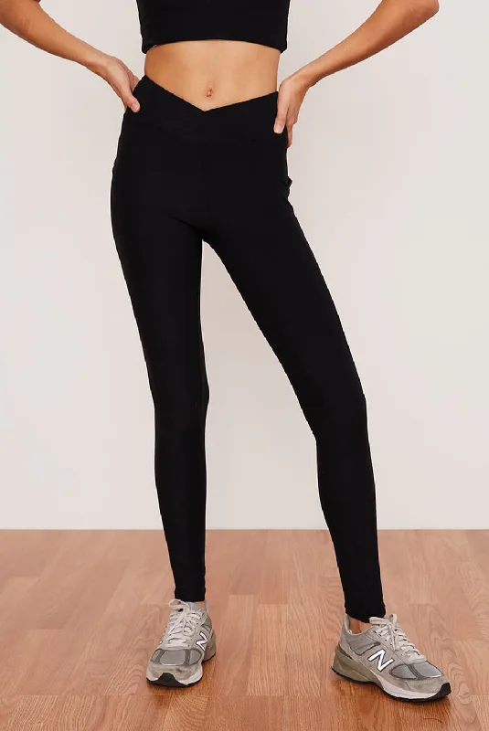 Onyx Crossover Pocket Legging